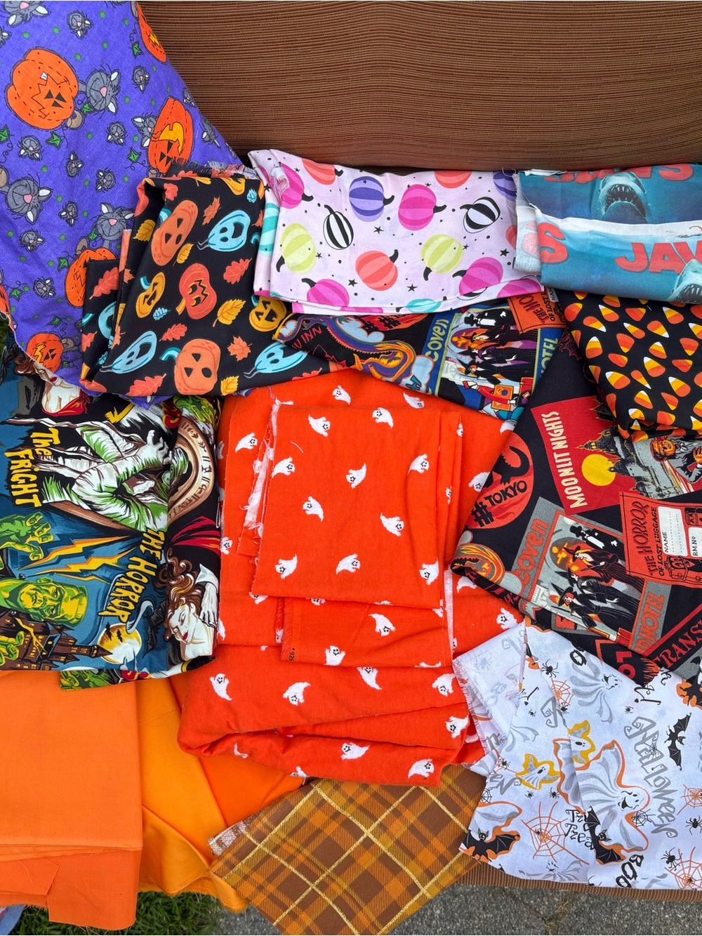 Halloween fabric lot - ghosts, pumpkin, horror, jaws